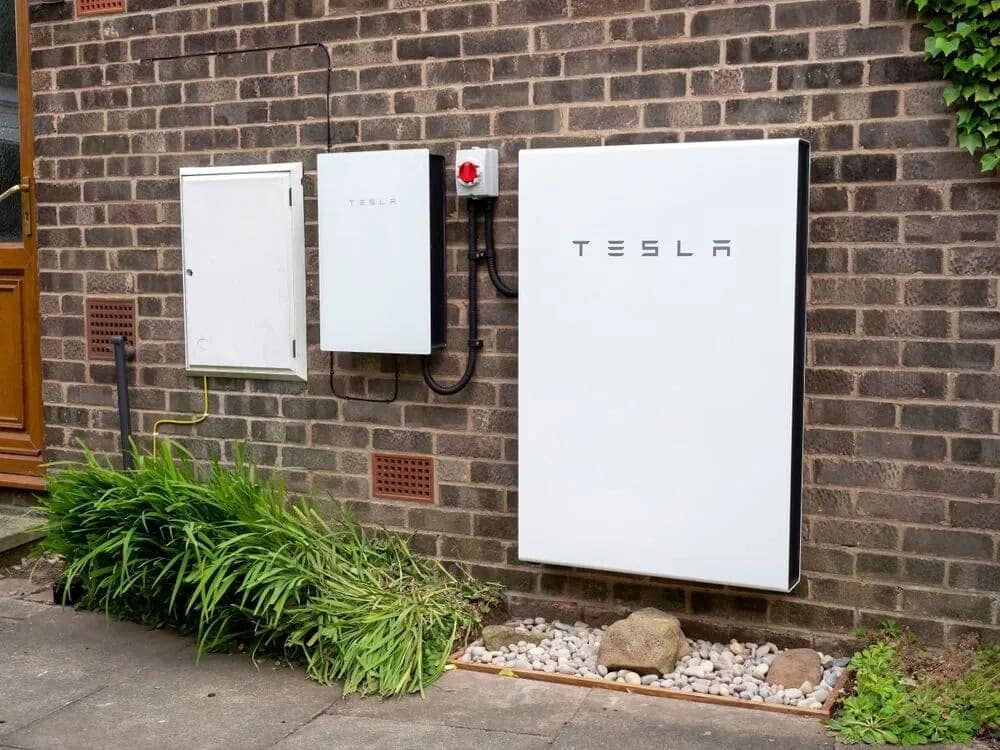 Tesla-Powerwall-Installed-on-Home-Solar-Battery-Storage-Bushfire-Preparation-